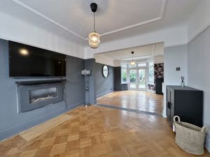 Photo 7- click for photo gallery